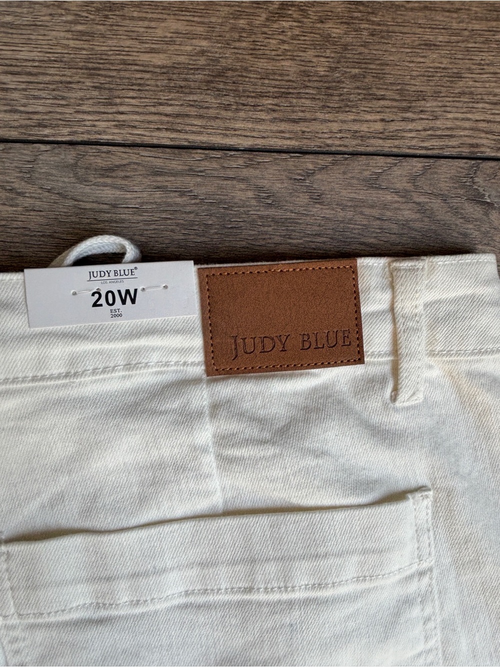NWT Judy Blue High Rise Drawstring Jogger Jeans White Ecru Sz 20W - Picture 15 of 15